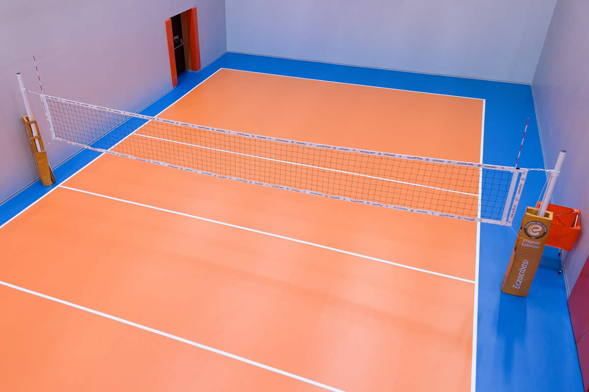 Eczacıbaşı - Saha