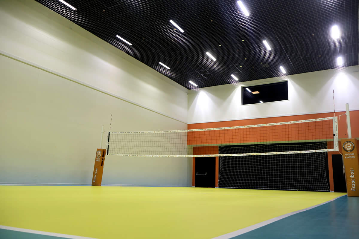 Eczacıbaşı - Saha